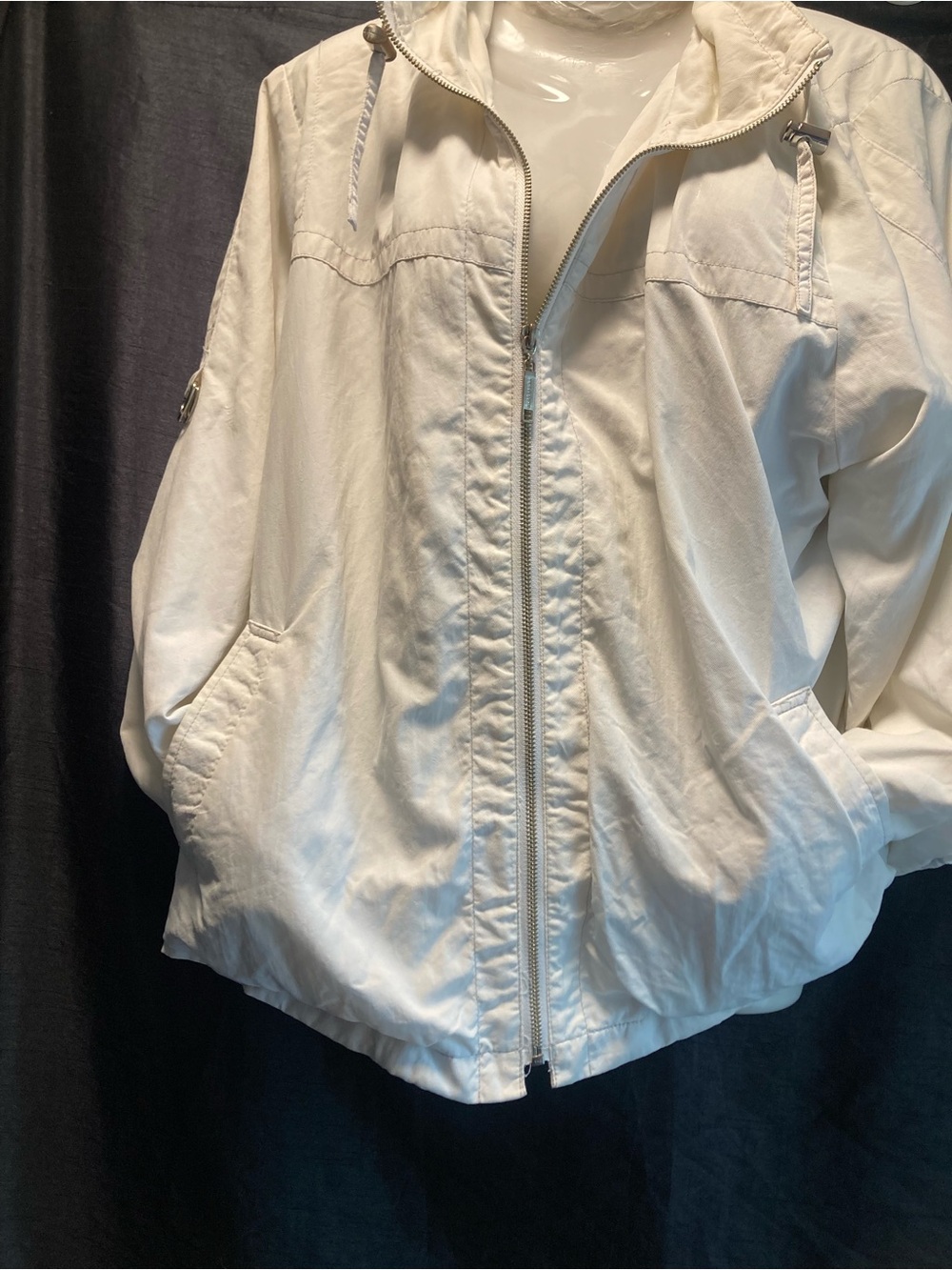 Point Zero White Lightweight Utility Zip Jacket Size 18